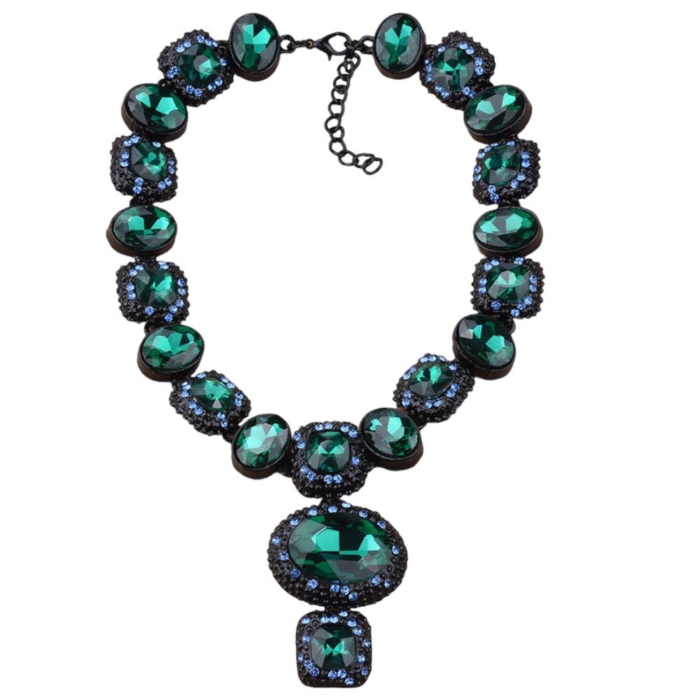 Jazzy Jewels Luxe Statement Necklace