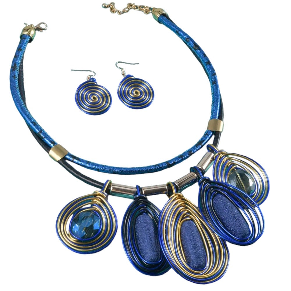 Victoria Statement Set